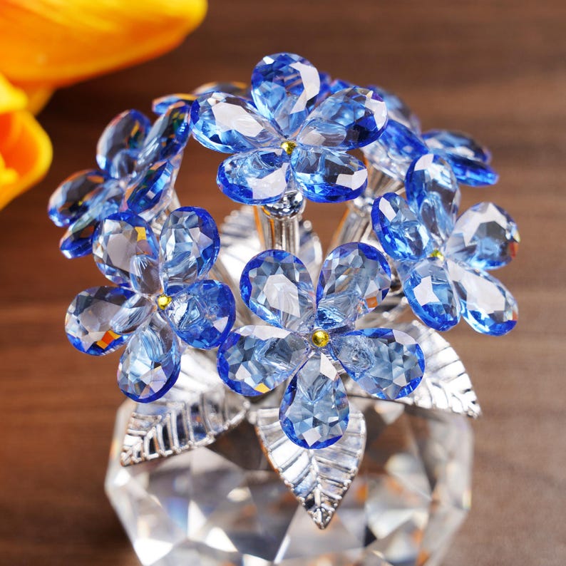 Handmade Crystal Forget-Me-Not Flower Ornament🏆